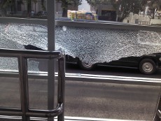  Dua Halte Busway di Gatot Subroto yang Dirusak Tetap Beroperasi Normal 