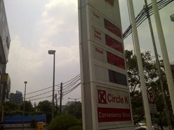 Harga Bensin Shell Naik Rp 500/Liter 