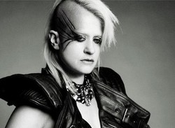 Peaches Buat Lagu dan Video Klip Dukung Pembebasan Pussy Riot