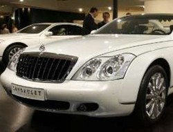 Daimler Suntik Mati Mobilnya Kim Kardashian