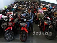 Pemotor Mudik Gratis Dengan Kapal Perang