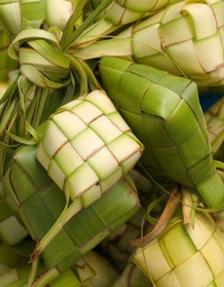 Inilah 12 Bentuk Ketupat Asli Indonesia Yang Nyaris Punah (1)!