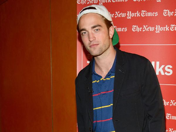 Gaya Santai Robert Pattinson