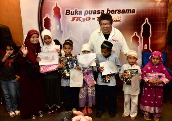 FK3O Buka Bersama Anak Yatim