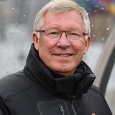 Fergie Berharap Bisa Segera Mainkan Van Persie