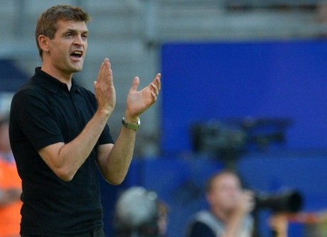 Sociedad, Ujian Pertama Vilanova