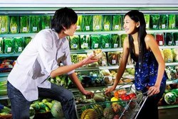 Suami Istri Kompak Ganti Kelamin Biar Saling Tukar Peran