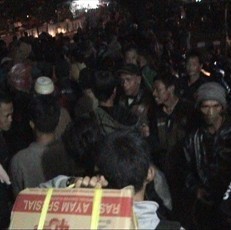 Ratusan Pemudik Pedagang Warteg Tiba di Stasiun Tegal