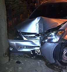 Xenia vs Jupiter, Dua Orang Luka Berat