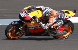 Pedrosa Tercepat, Honda Dominasi Hari Pertama