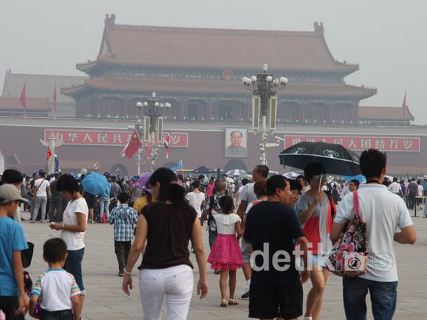 Cuaca Berkabut Kepung China Daratan