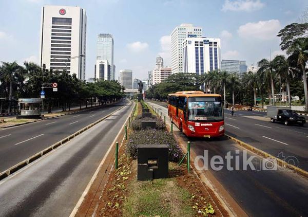 Salat Id, Sudirman Lengang