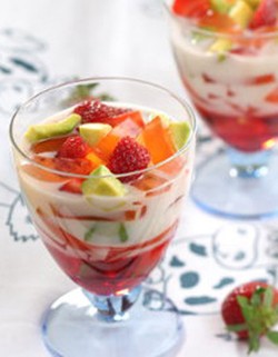 Yuk, Racik Es Campur Segar Buat Suguhan Tamu!