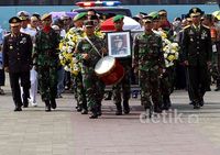 Mantan Ketua MPR/DPR Kharis Suhud Meninggal
