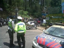 Kisruh Tangkubanparahu, Pemerintah Pusat Diminta Turun Tangan