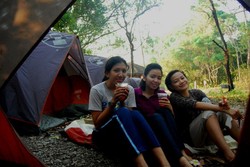 bermain di rumah sang badak yang istimewa (bag3)