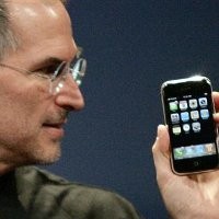 Apple Makin Mantap Jadi Perusahaan Termahal Dunia