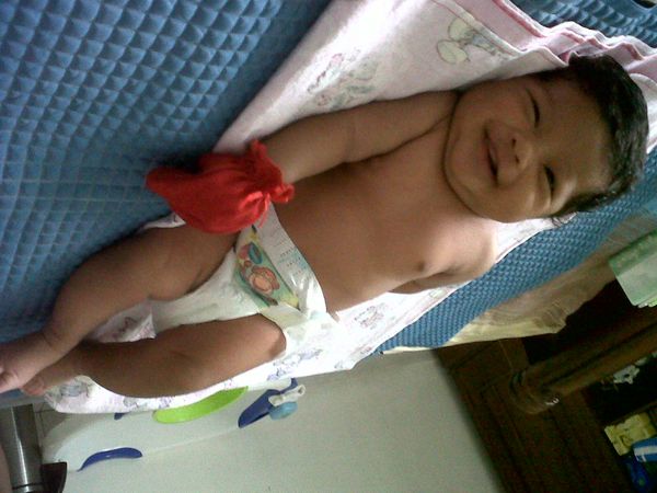 Quaneisha Sakhi Dzakiya Nur Baskara, 1 Bulan, Perempuan