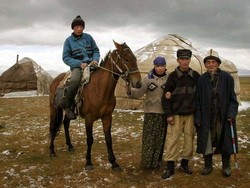 Jelajah Asia Tengah Bersama Suku Nomadik Kyrgyz