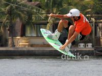 Memacu Adrenalin di Epic Cable Park Ancol