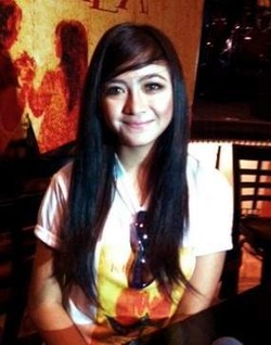 Nadia Vega Senang Lebaran Pertama Bareng Keluarga