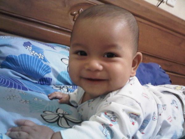 Darryl Toshio Daniswara, 6 Bulan, Lelaki