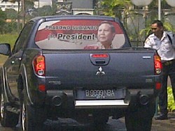 Wah! Mobil Prabowo for President Sudah Wira-wiri di Jalan Jakarta