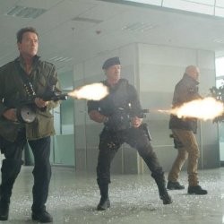 Jagoan-Jagoan Tua Beraksi di Expendables 2
