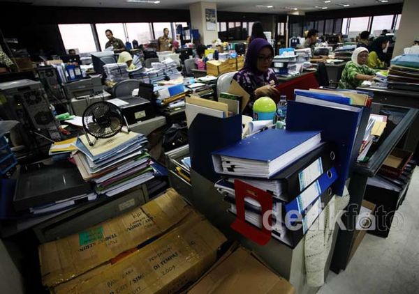 Liburan Usai, Kerja Dimulai