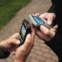 Trafik Voice FWA Turun Saat Lebaran