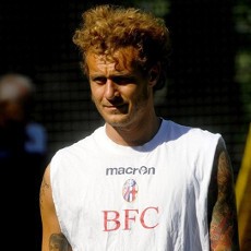 Bologna Perpanjang Kontrak Diamanti