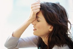 Kenapa Wanita Menderita Migrain Lebih Parah dari Pria?