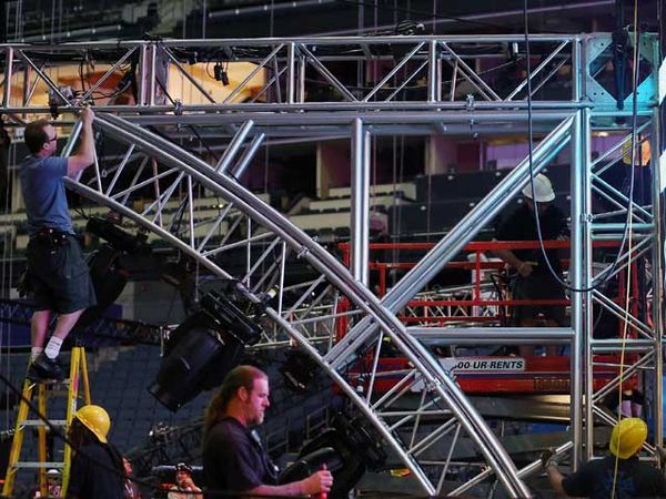 Begini Cara AS Mengemas Kampanye Indoor