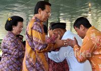 Sultan HB X Gelar Open House