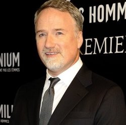 David Fincher Batal Sutradarai Cleopatra Angelina Jolie