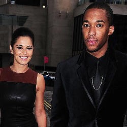 Hubungan Cheryl Cole & Pacar Barunya Tak Direstui Ibunda