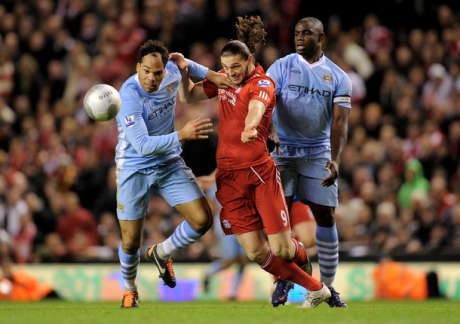 Liverpool Berharap Carroll untuk Jinakkan City Liverpool Berharap Carroll untuk Jinakkan City