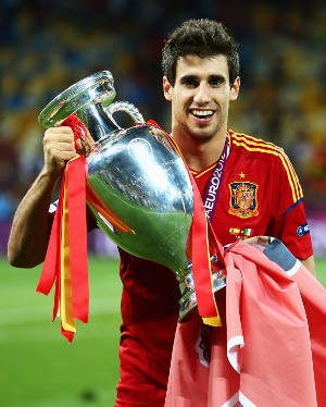 Javi Martinez Tak Pantas Dihargai Mahal