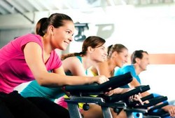 Latihan 30 Menit Lebih Banyak Turunkan Berat Badan Ketimbang Olahraga 1 Jam