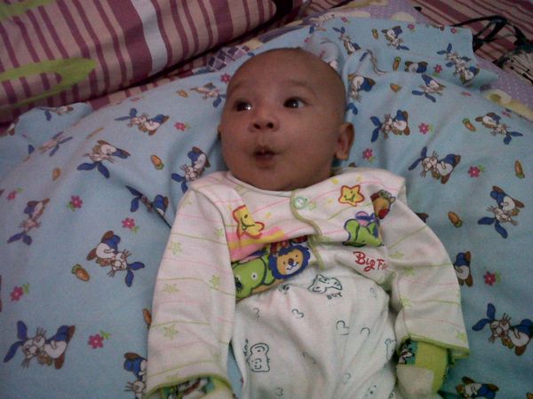 Fahri Bagus Pratama, 1 Bulan, Lelaki