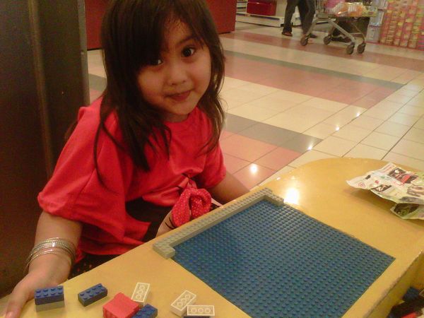 Nayla Rizki Amanda, 4,5 Tahun, Perempuan