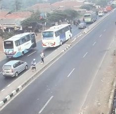 Arus Balik di Subang dan Simpang Jomin Mulai Padat