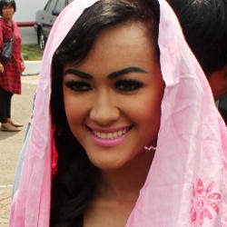 Sakit Lever Kronis, Ayah Julia Perez Butuh Keajaiban