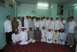 Konjen RI Jeddah Berlebaran Bersama Santri Indonesia di Makkah 