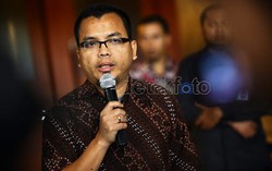 Ini Dia Twit Lengkap Denny Indrayana Soal Advokat Korup