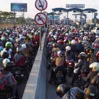 Puncak Arus Balik Terjadi di Jembatan Suramadu Hari Ini
