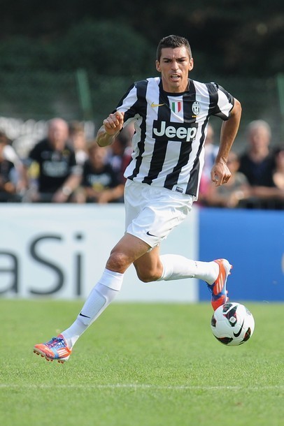 Lucio Terancam Absen Lama