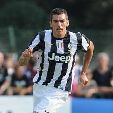 Lucio Terancam Absen Lama