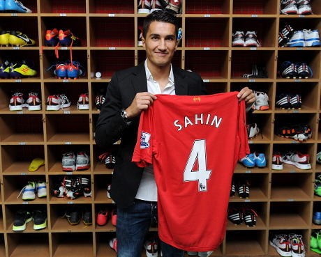 Sahin Bangga Bisa Gabung Liverpool