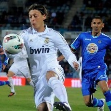 Madrid Cari Kemenangan Pertama di Alfonso Perez